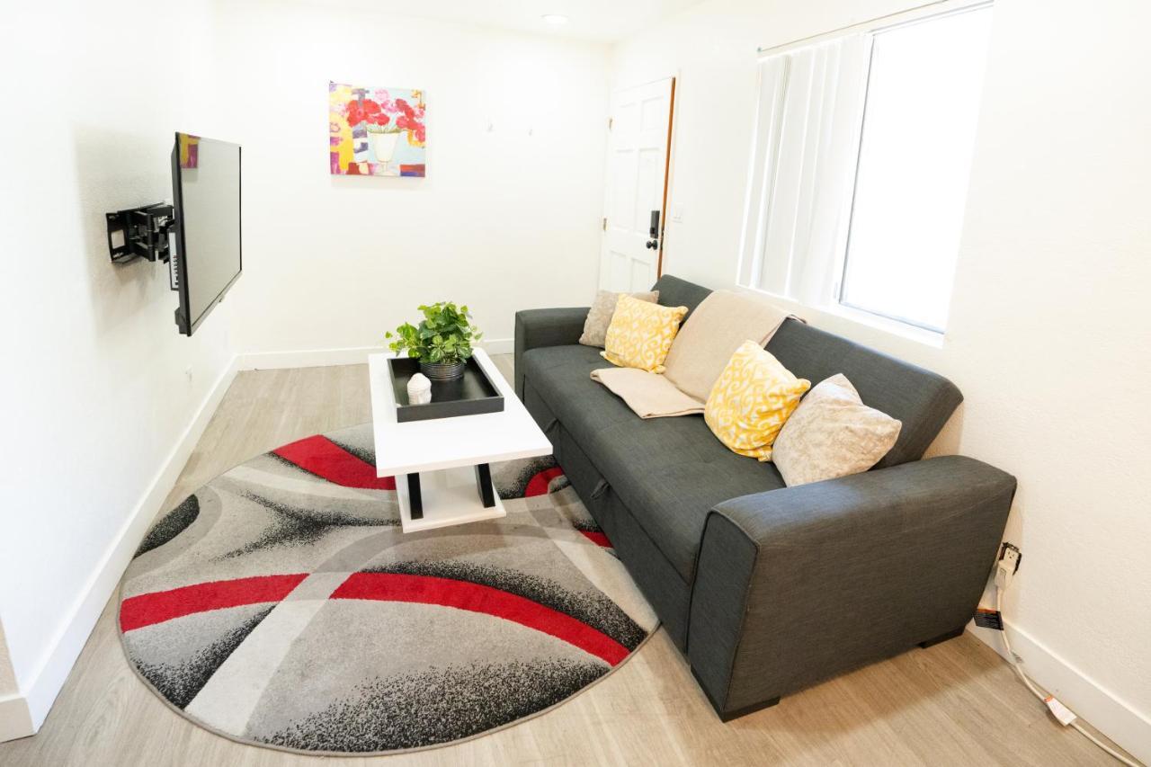 Cozy Small 2 Bedroom In Koreatown/Hollywood Лос Анджелис Екстериор снимка