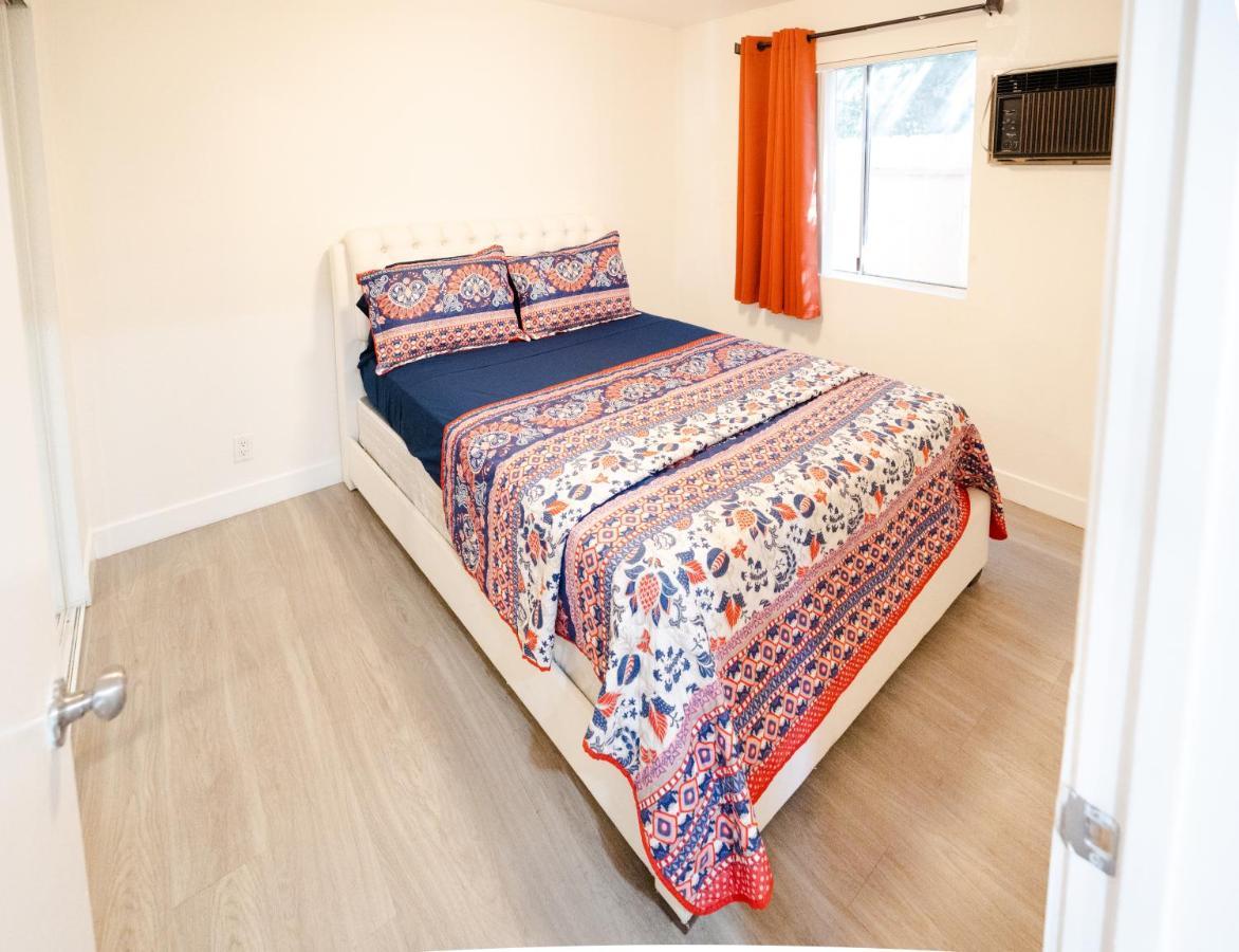 Cozy Small 2 Bedroom In Koreatown/Hollywood Лос Анджелис Екстериор снимка