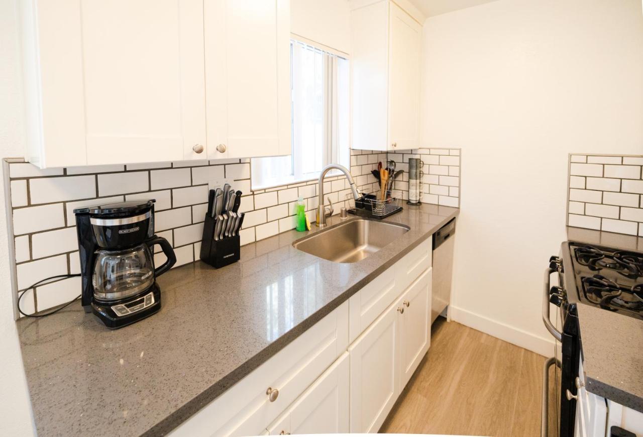 Cozy Small 2 Bedroom In Koreatown/Hollywood Лос Анджелис Екстериор снимка