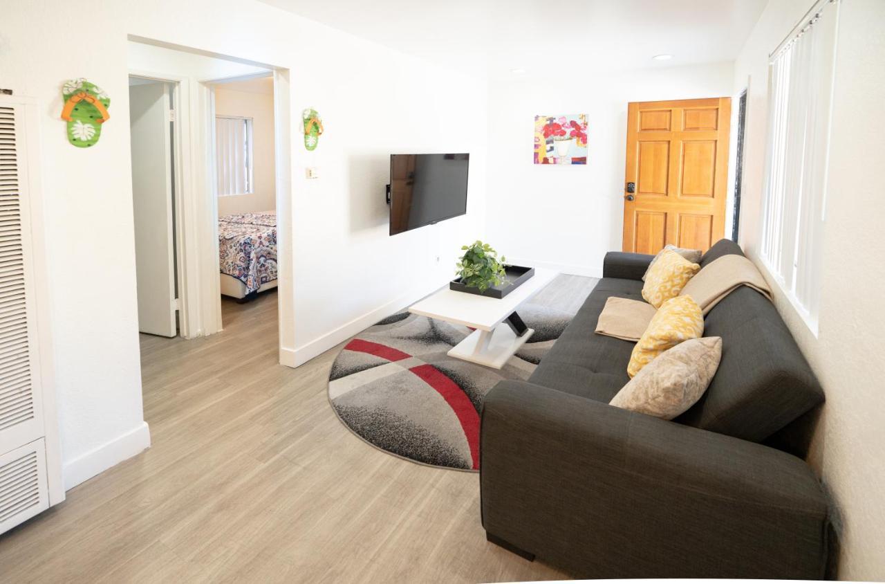 Cozy Small 2 Bedroom In Koreatown/Hollywood Лос Анджелис Екстериор снимка